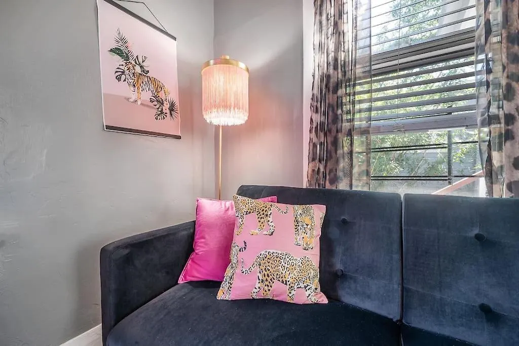 Apartment Jungle Themed Apt. Close To Coffee, Food + Shops! Tampa United States